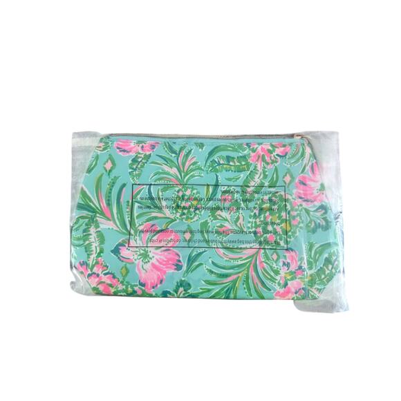 NWT Lilly Pulitzer GWP Pouch - Picture 1 of 2